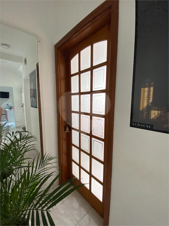 Casa à venda com 2 quartos, 237m² - Foto 9