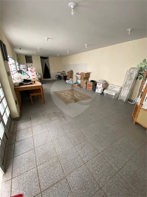 Casa à venda com 2 quartos, 237m² - Foto 2