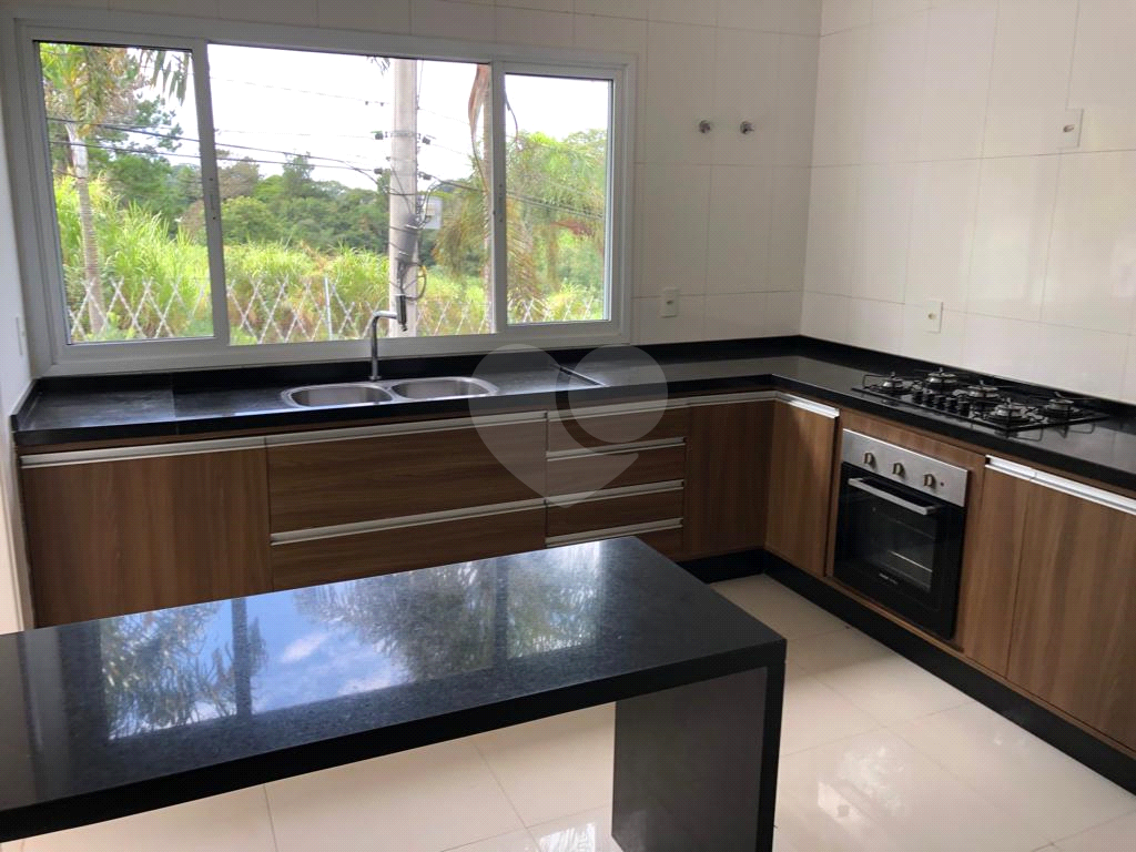 Casa de Condomínio à venda com 3 quartos, 227m² - Foto 10