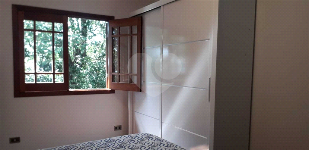 Casa de Condomínio à venda com 3 quartos, 250m² - Foto 19