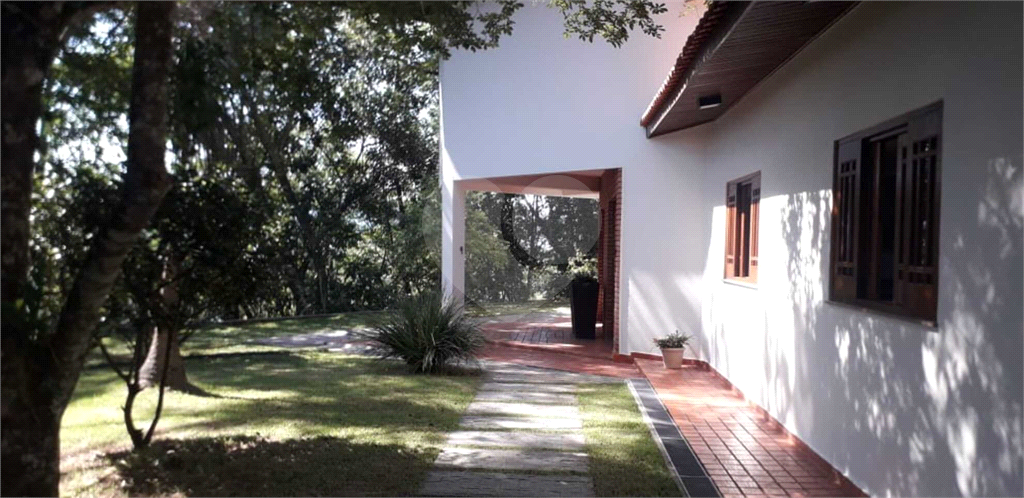 Casa de Condomínio à venda com 3 quartos, 250m² - Foto 6