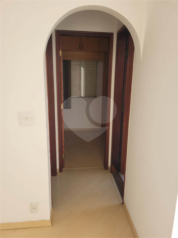 APARTAMENTO em TUCURUVI