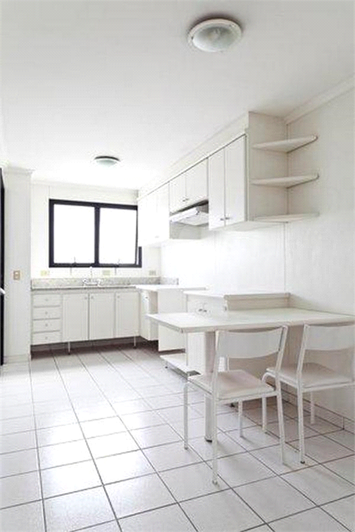 APARTAMENTO em JARDIM AMÉRICA