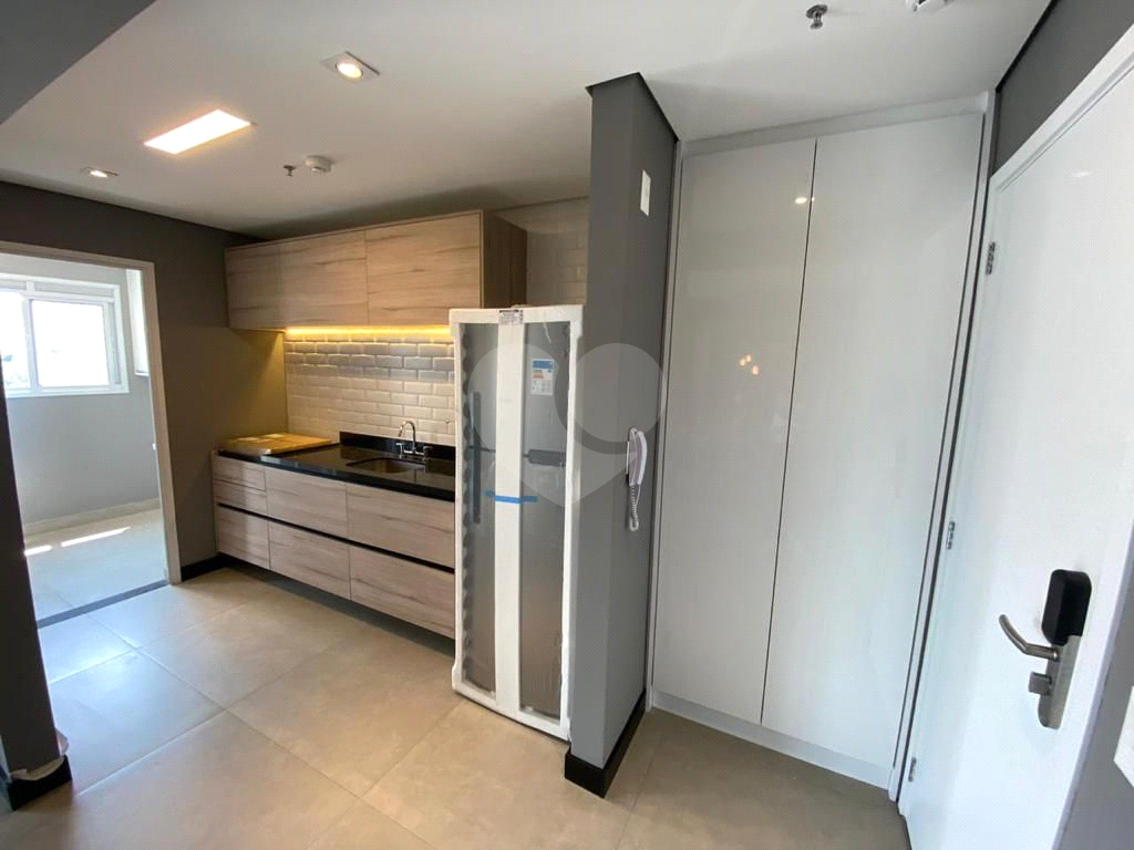 Apartamento Santana com 1 quarto, 2 banheiros e 1 vaga para locação