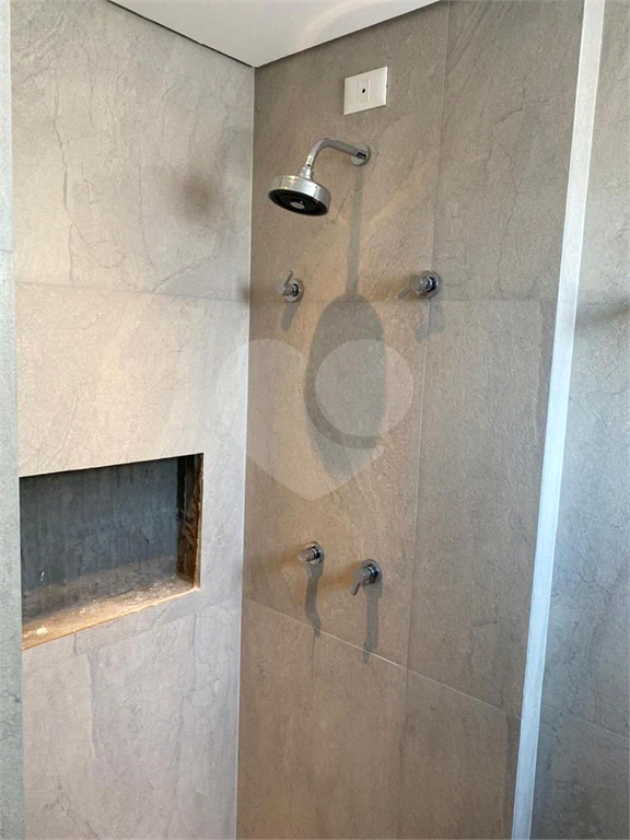 Apartamento Santana com 1 quarto, 2 banheiros e 1 vaga para locação