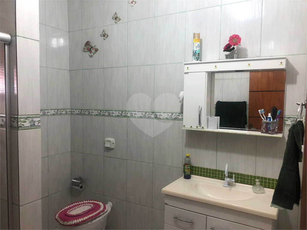 Casa à venda com 3 quartos, 264m² - Foto 16