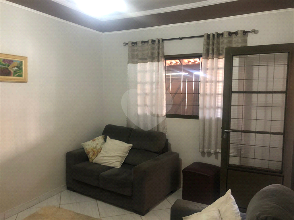 Casa à venda com 3 quartos, 264m² - Foto 3