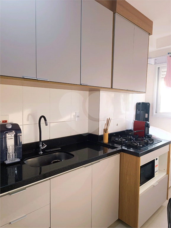 Apartamento na Vila Maria Alta com 02 Dormitórios e 01 Vaga