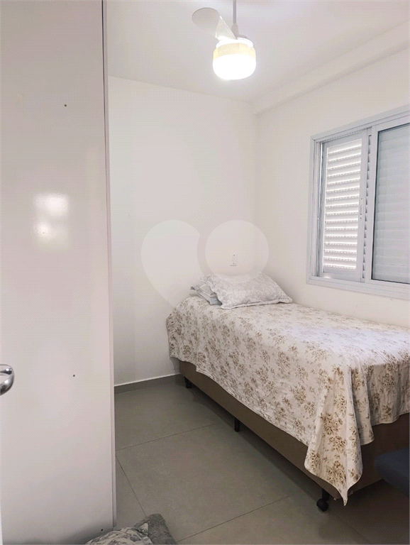 Apartamento na Vila Maria Alta com 02 Dormitórios e 01 Vaga
