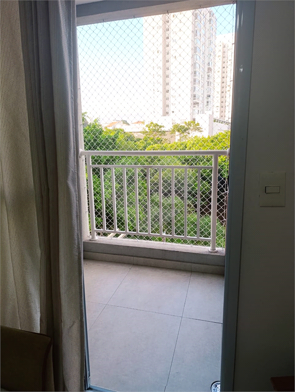 Apartamento na Vila Maria Alta com 02 Dormitórios e 01 Vaga