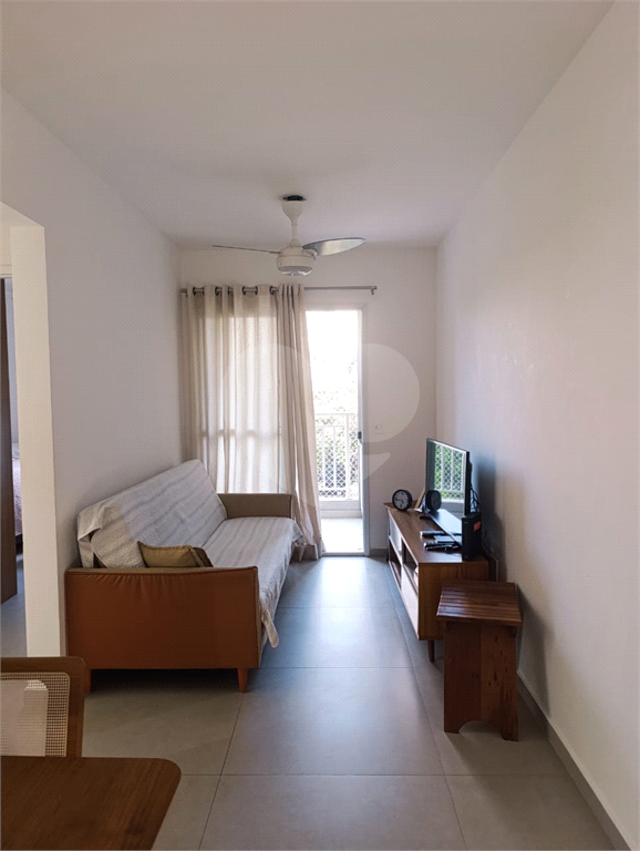 Apartamento na Vila Maria Alta com 02 Dormitórios e 01 Vaga