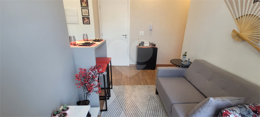Apartamento para Alugar na Vila Maria Alta com 02 Quartos por R$ 1.600,00