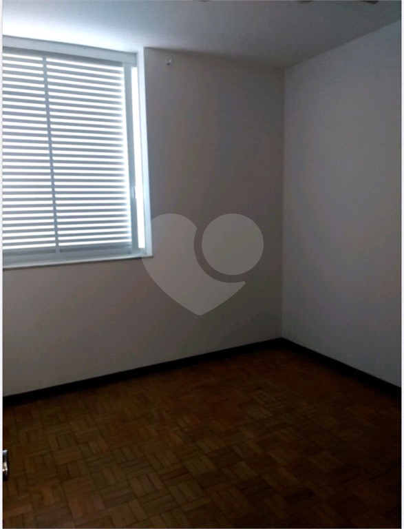 Casa à venda com 3 quartos, 279m² - Foto 31