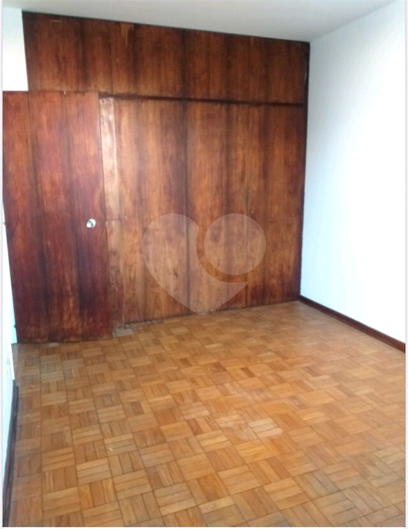 Casa à venda com 3 quartos, 279m² - Foto 18