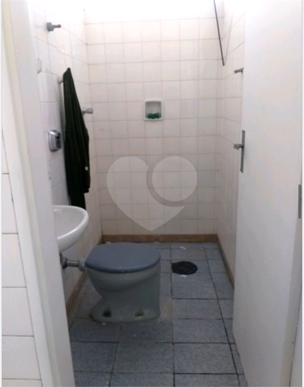 Casa à venda com 3 quartos, 279m² - Foto 17