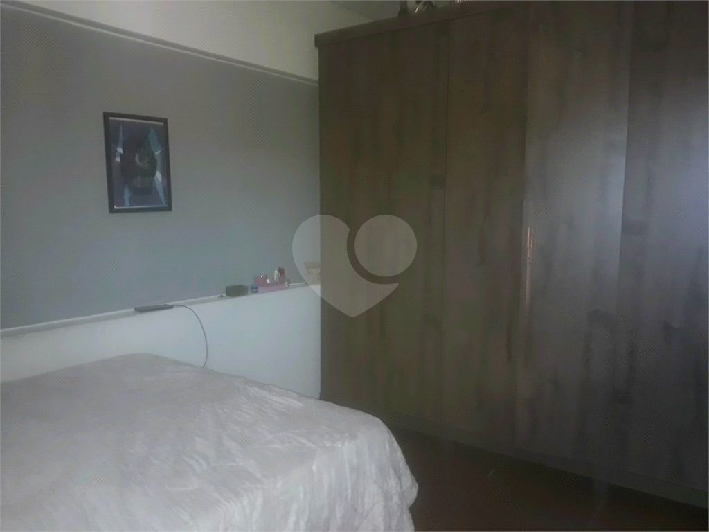 Sobrado à venda com 4 quartos, 180m² - Foto 29