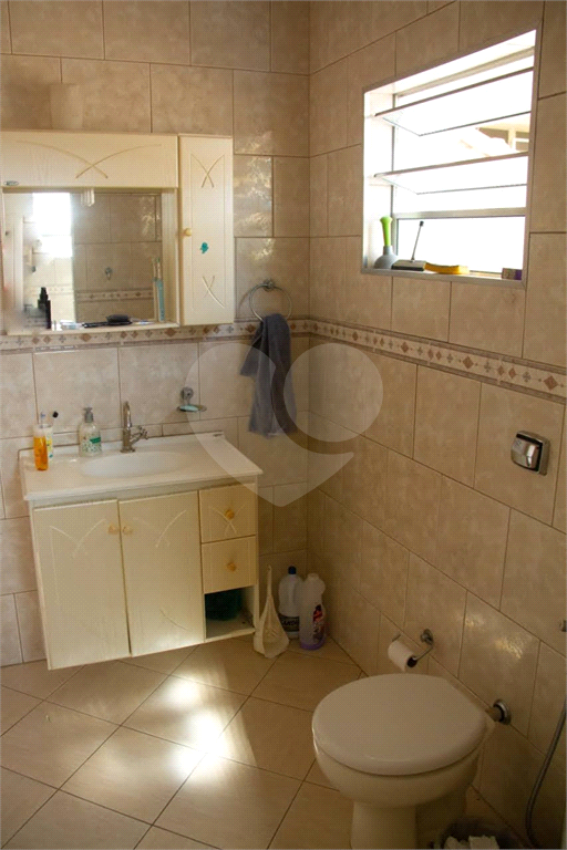 Casa térrea com 3 quartos e 2 vagas no Tremembé