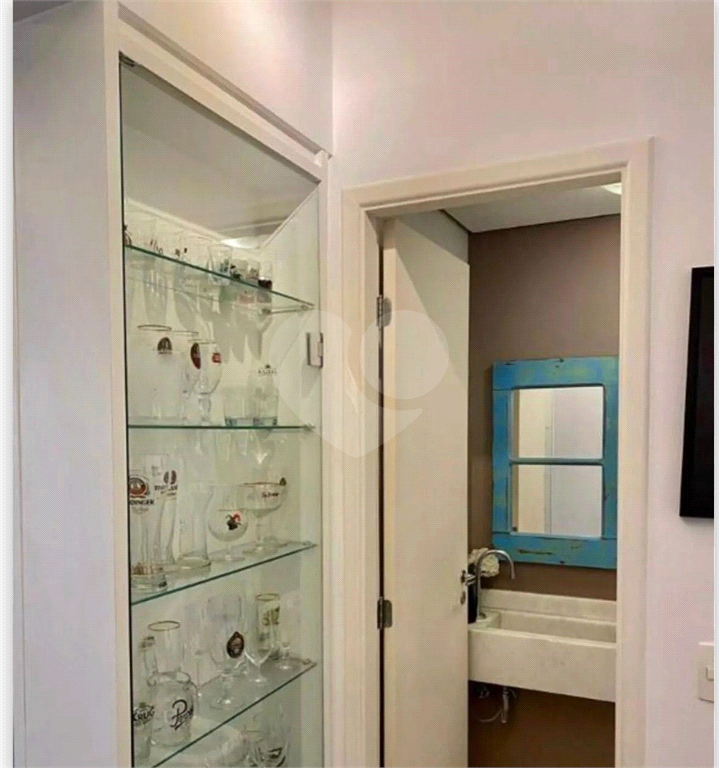 APARTAMENTO em VILA LEOPOLDINA