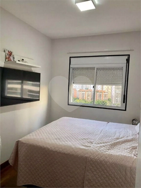 APARTAMENTO em VILA LEOPOLDINA