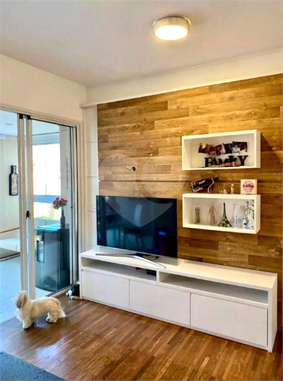 APARTAMENTO em VILA LEOPOLDINA