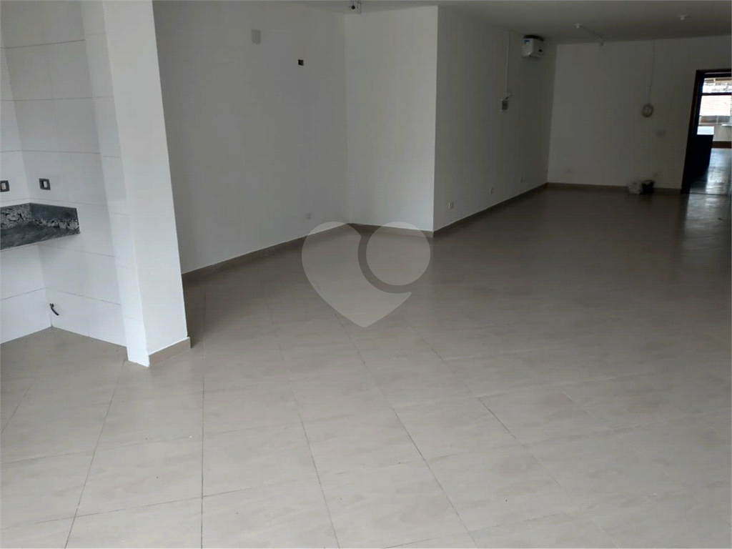 Prédio Comercial à Venda 375m²| 3 Andares Reformados na Parada Inglesa