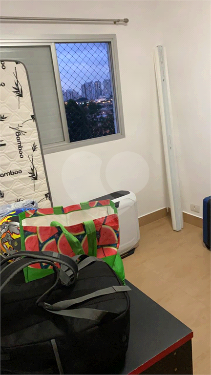 Apartamento 1 quarto e vaga para carro no Tatuapé.