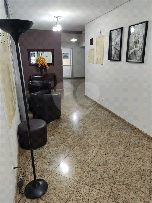 Apartamento 1 quarto e vaga para carro no Tatuapé.