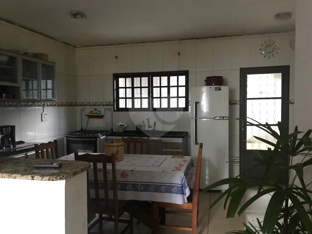 Casa à venda com 2 quartos, 100m² - Foto 5