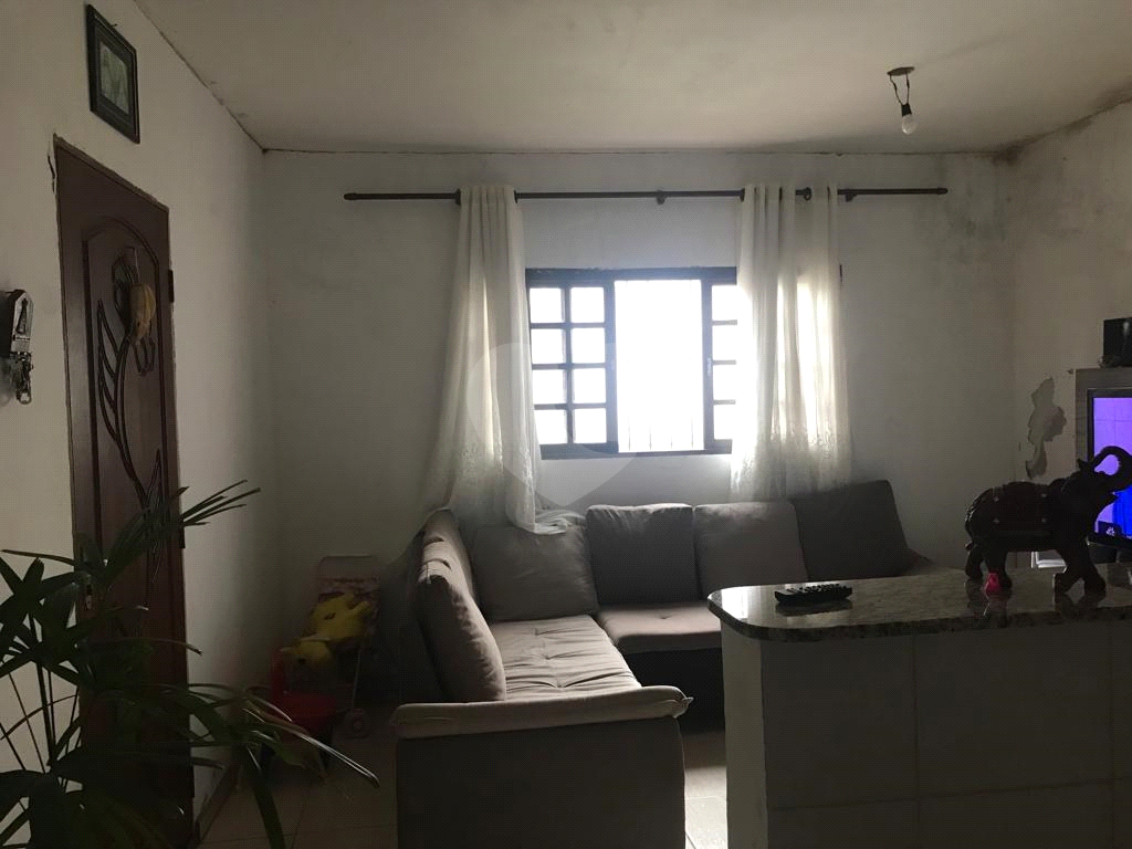 Casa à venda com 2 quartos, 100m² - Foto 13