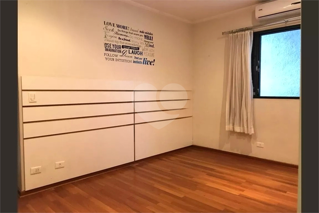 Casa com 3 Quartos à venda, 240m² - Perdizes