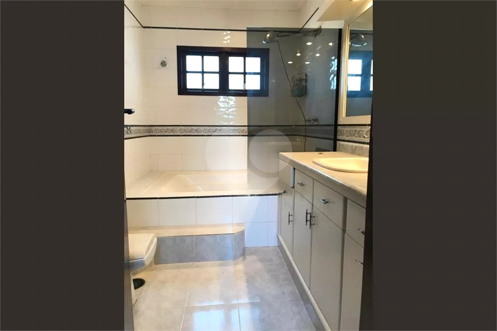 Casa com 3 Quartos à venda, 240m² - Perdizes