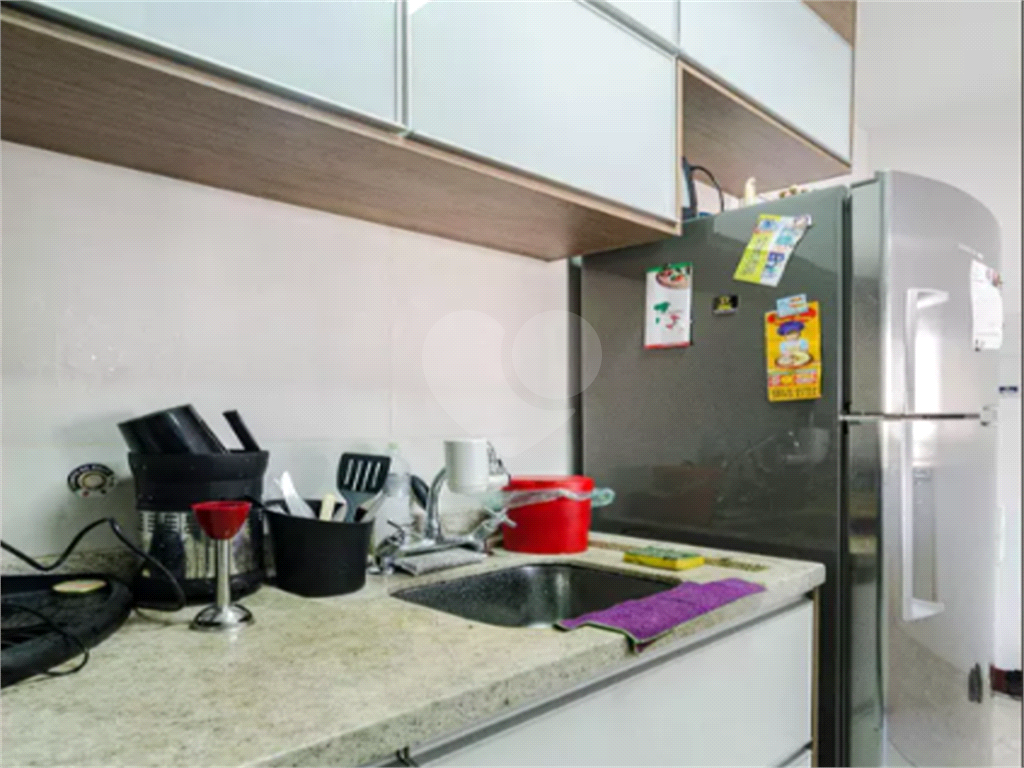 APARTAMENTO em PINHEIROS