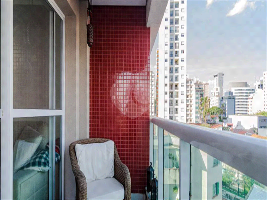 APARTAMENTO em PINHEIROS