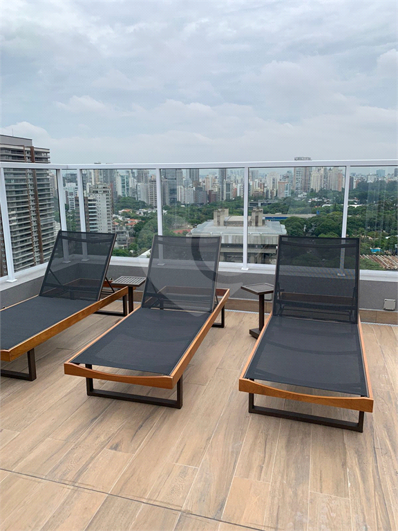 Lindo Studio com fino acabamento - IBIRAPUERA