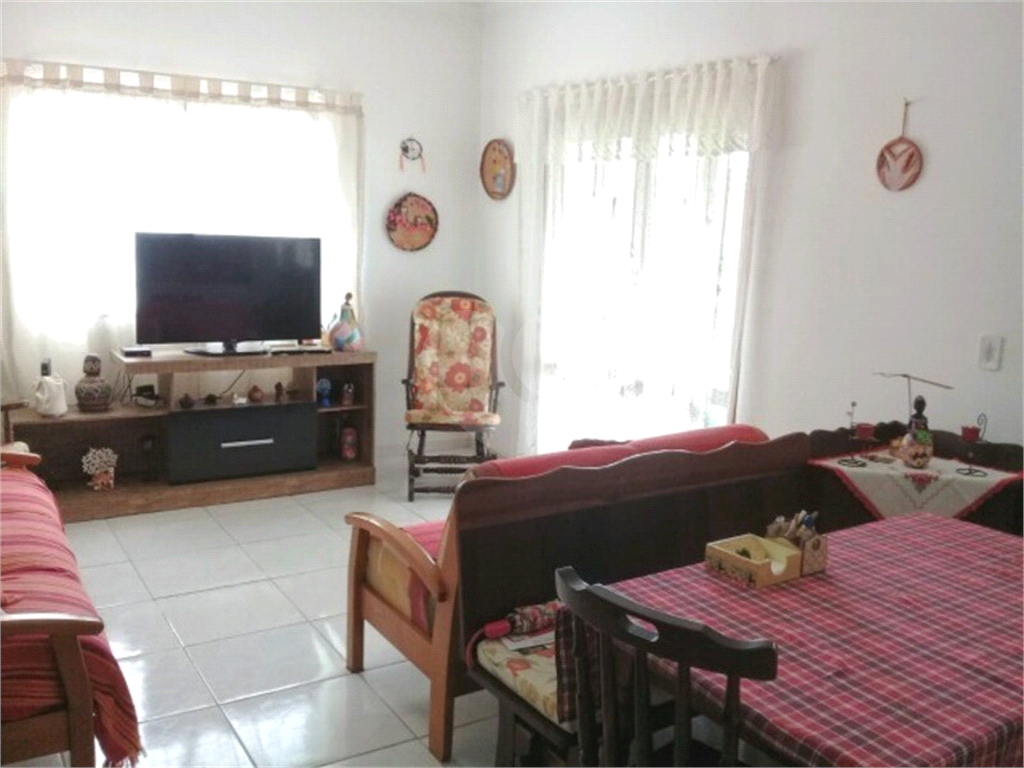 Chácara à venda com 3 quartos, 120m² - Foto 9