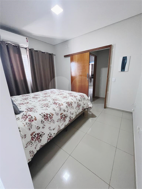 Casa à venda com 2 quartos, 120m² - Foto 9