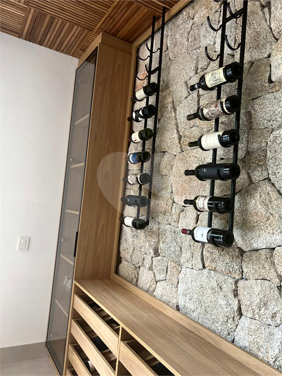 Maravilhosa mansão na Riviera de São Lourenço, toda mobiliada, 3 pavimento toda envidraçada.