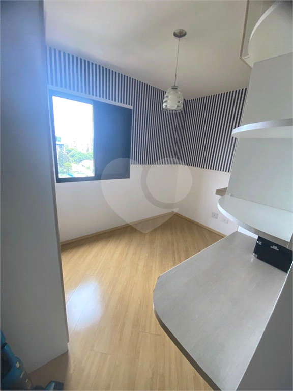 APARTAMENTO em SÃO JOÃO CLÍMACO