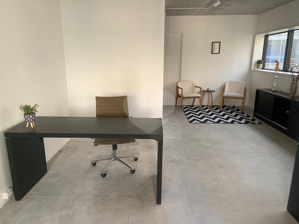 Oportunidade Sala Comercial de 51m2 com 01 vaga de garagem em Prédio Novo
