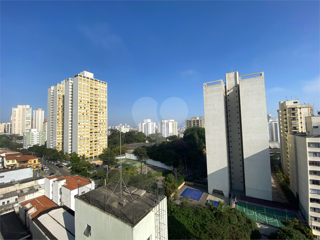 Excelente oportunidade em Perdizes desta incrível Cobertura com 220m²