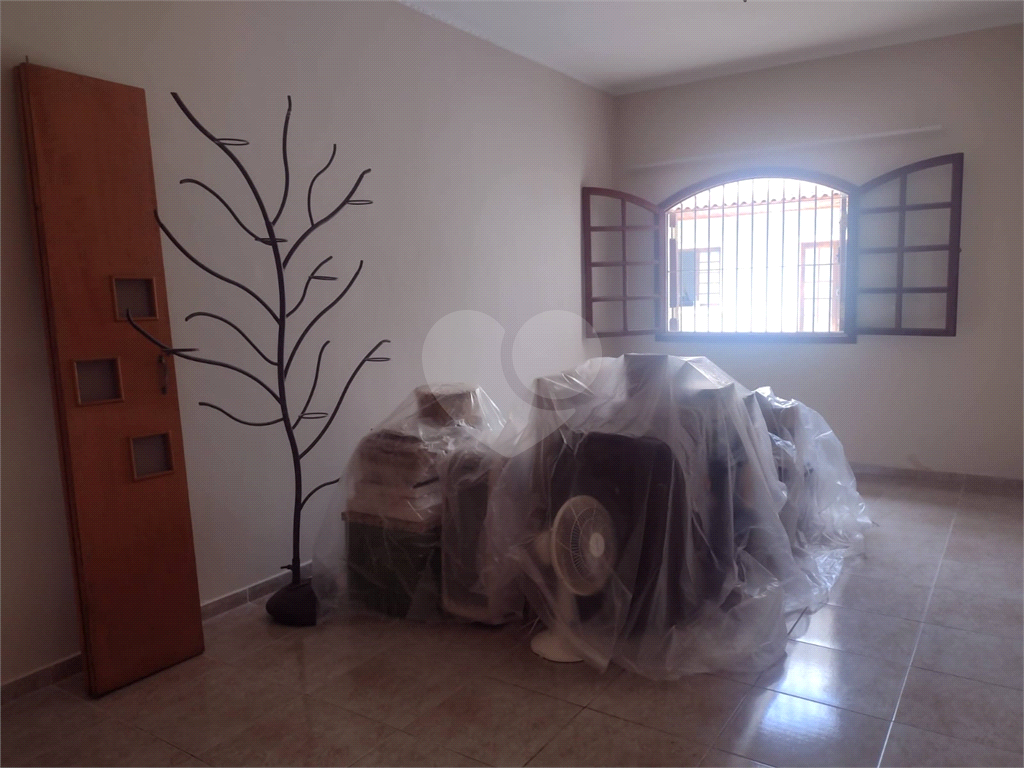 Sobrado à venda com 5 quartos, 250m² - Foto 3