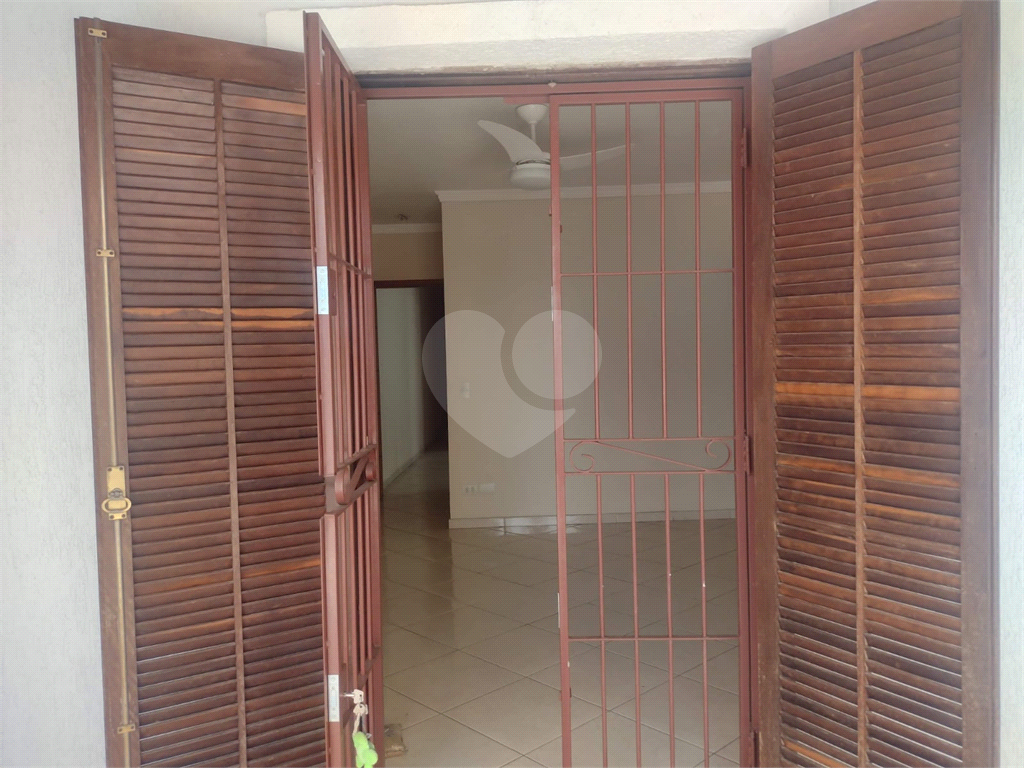 Sobrado à venda com 5 quartos, 250m² - Foto 10