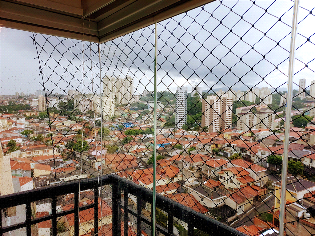 Cobertura duplex com 154m² vista livre, área de lazer privativa com piscina e churrasqueira