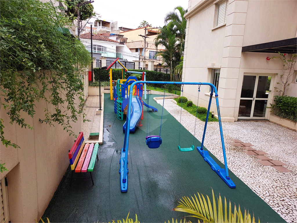 Cobertura duplex com 154m² vista livre, área de lazer privativa com piscina e churrasqueira