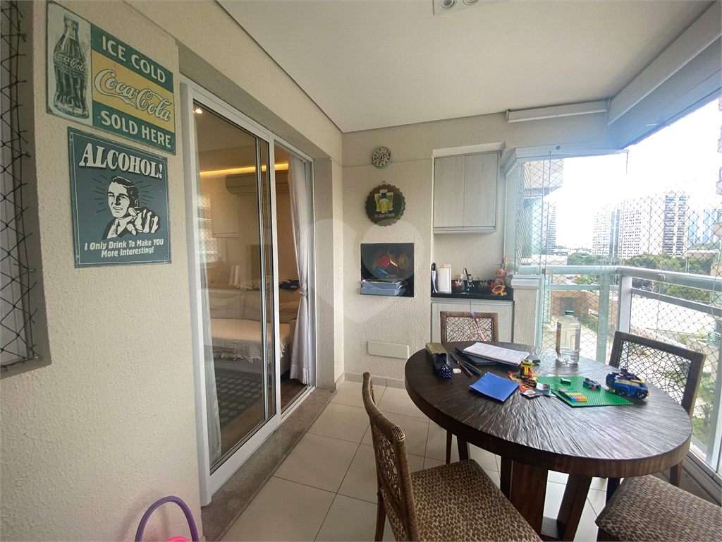 Apartamento na Barra Funda, 3 dormitorios, 2 vagas e varanda gourmet