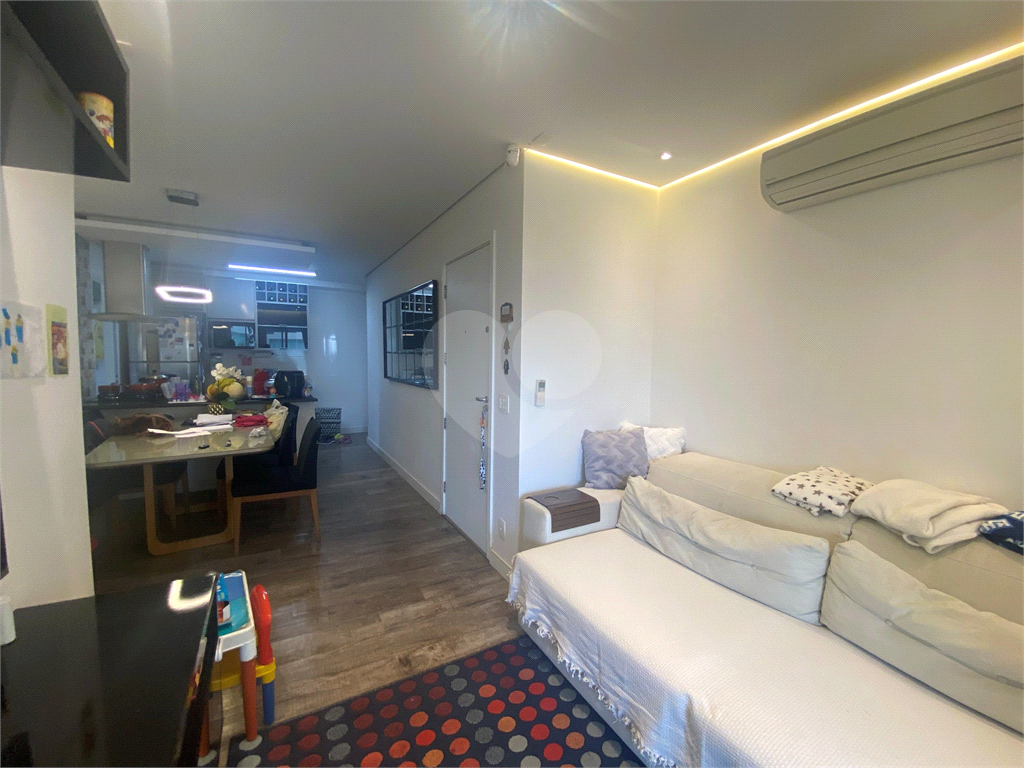 Apartamento na Barra Funda, 3 dormitorios, 2 vagas e varanda gourmet