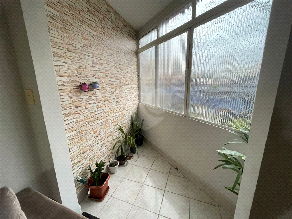 Apartamento à venda com 2 quartos, 83m² - Foto 18