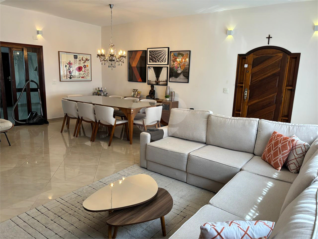 CASA em VILA ALPINA