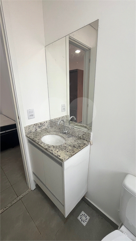 Apartamento para alugar, 33m² - Foto 11