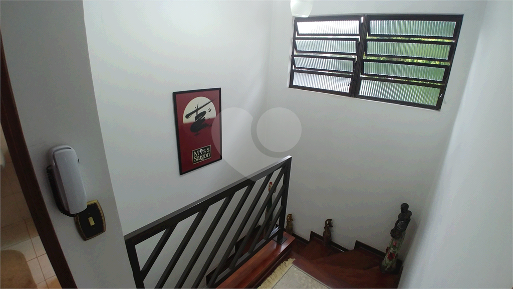 Sobrado para Venda, 260m2, 3 quartos (1 suíte), quintal, churrasqueira. 4 vagas. Santana